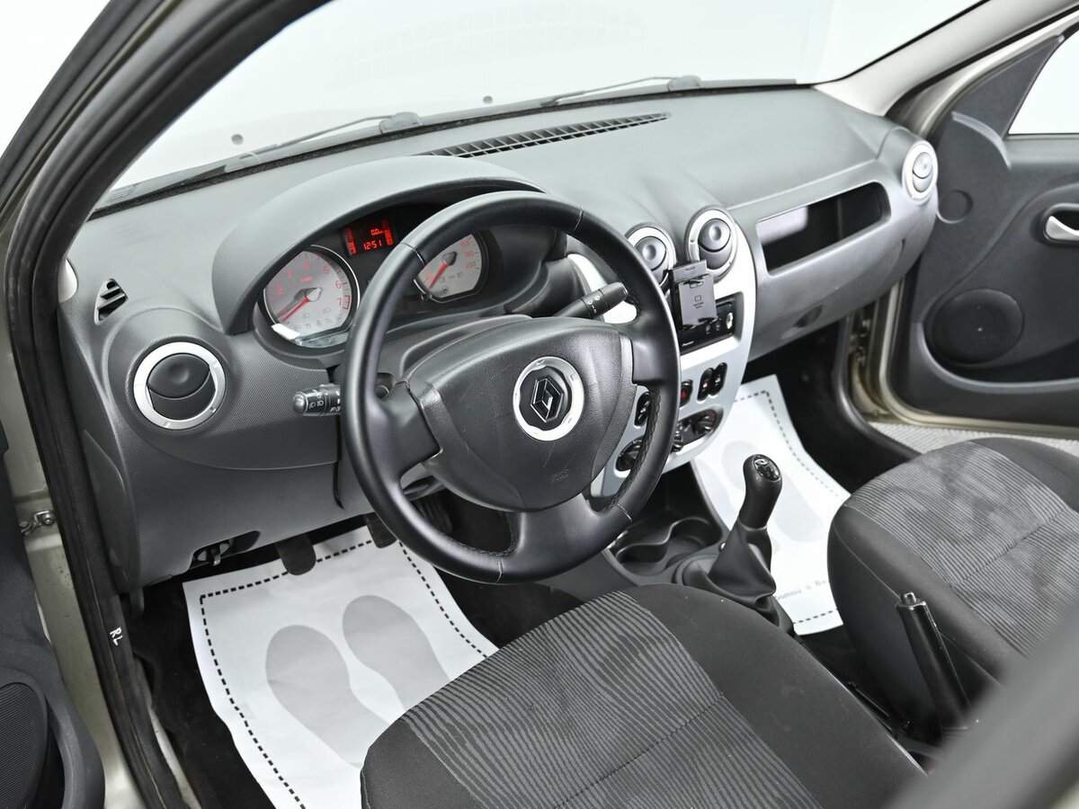 Продажа Б/У Рено Логан. Фото: #7