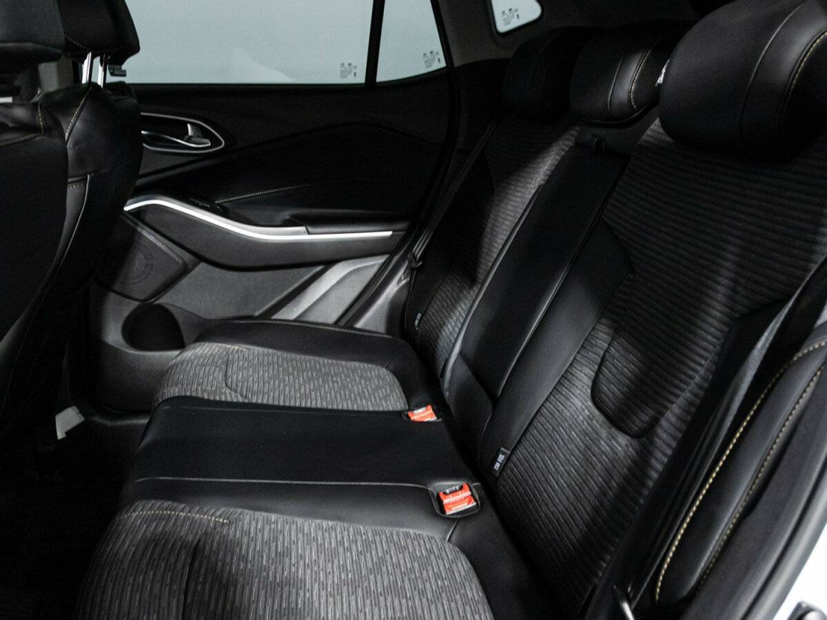 Купить Москвич 3 с пробегом. Фото: #9