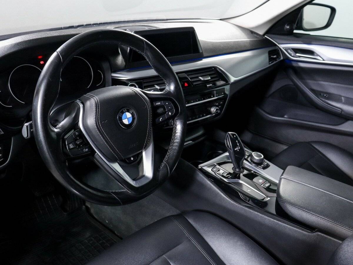 Купить BMW 5 серии с пробегом. Фото: #8