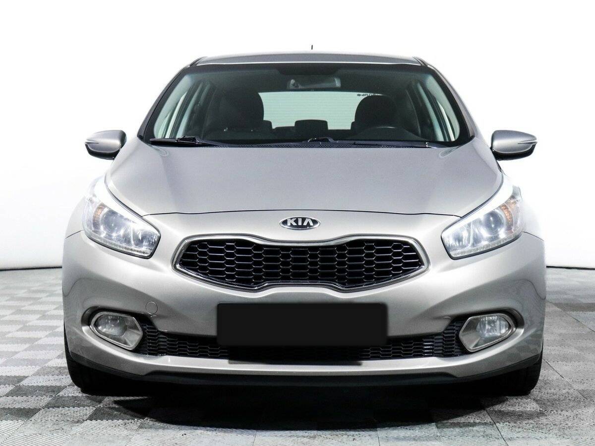 Купить Kia Ceed с пробегом. Фото: #1