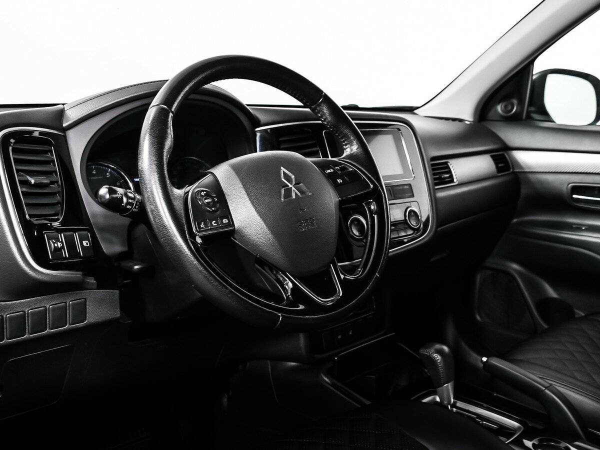 Продажа Б/У Митсубиши Оутлэндер. Фото: #11