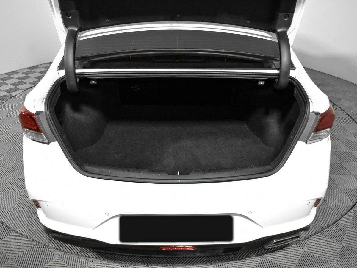 Купить Hyundai Sonata с пробегом. Фото: #17