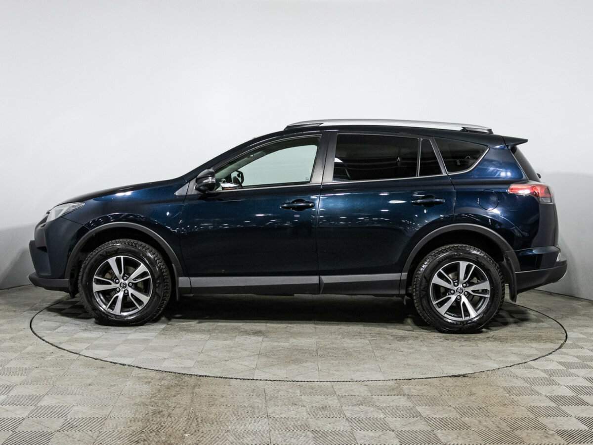 Купить Toyota RAV4 с пробегом. Фото: #7