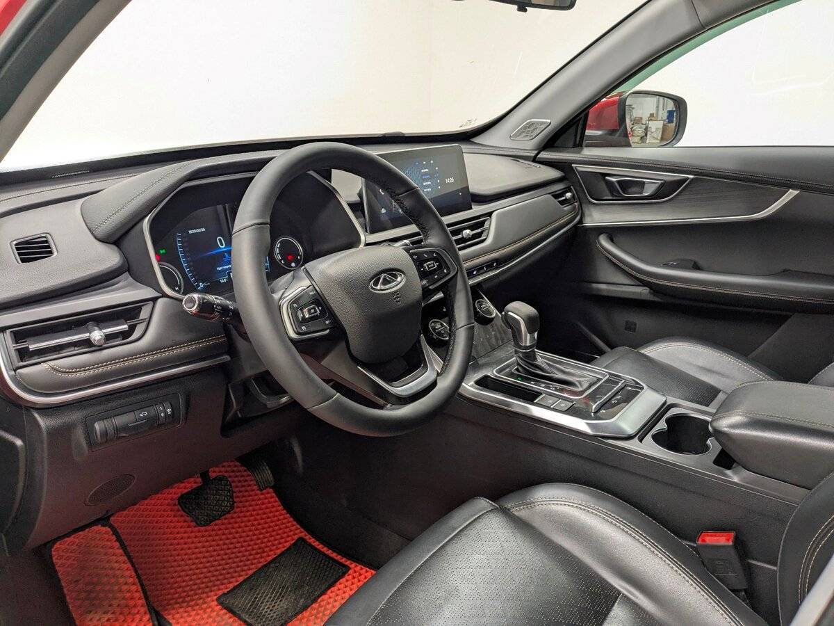 Купить Chery Tiggo 8 с пробегом. Фото: #1