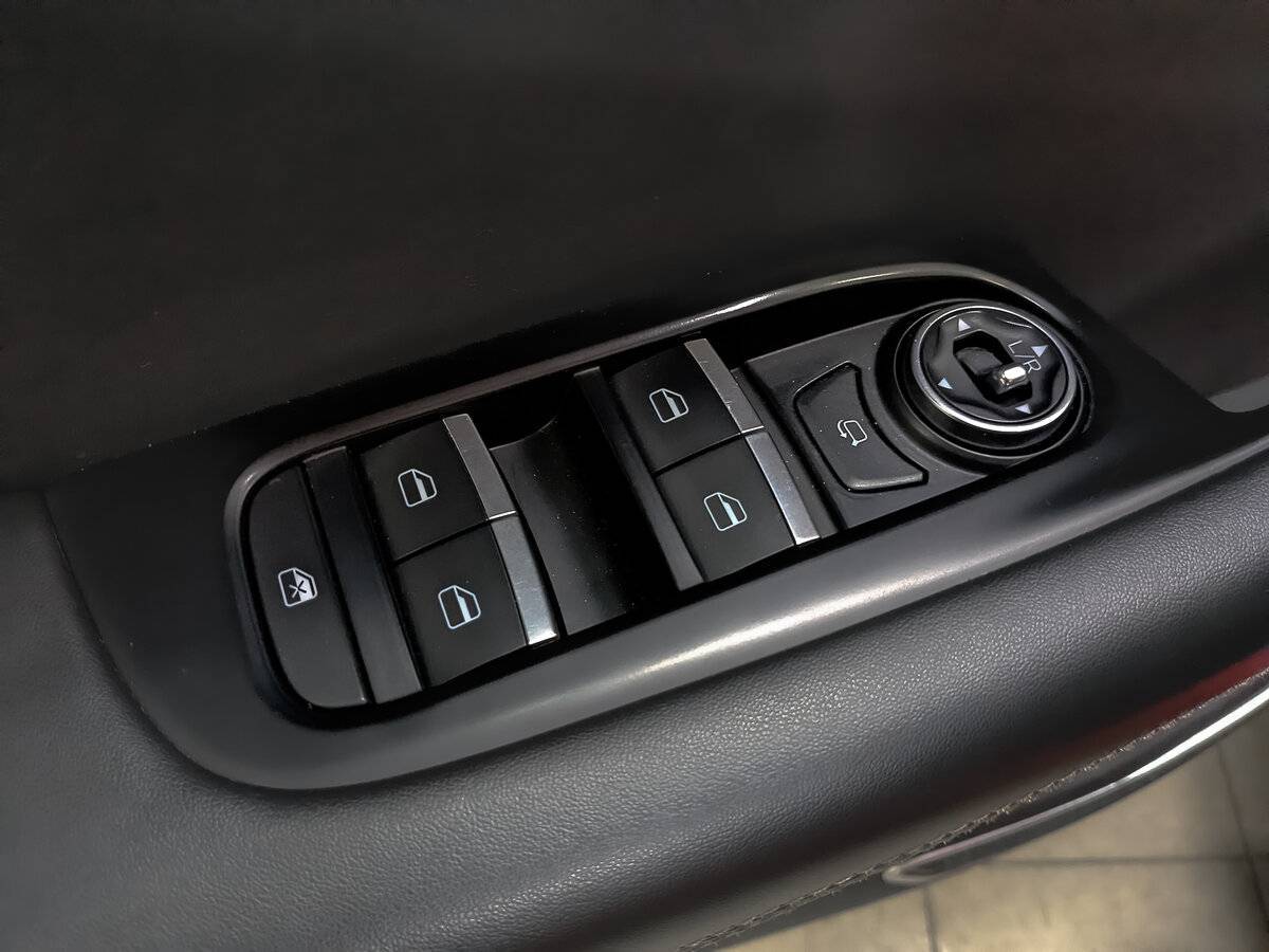 Купить Chery Tiggo 8 с пробегом. Фото: #24