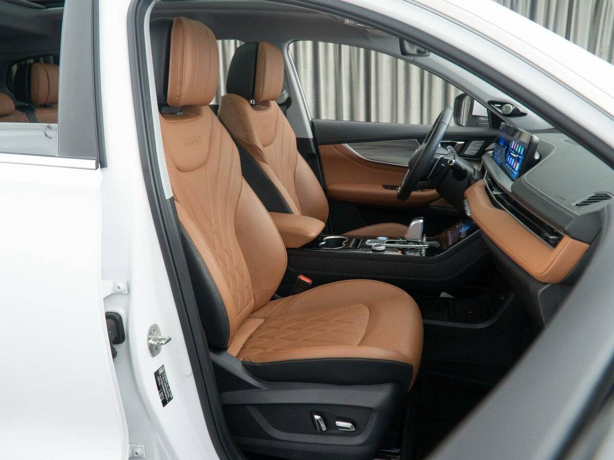 Купить Chery Tiggo 8 Pro Max с пробегом. Фото: #7