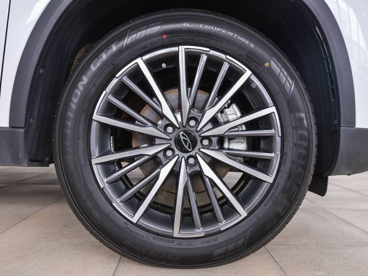 Купить Chery Tiggo 8 с пробегом. Фото: #13