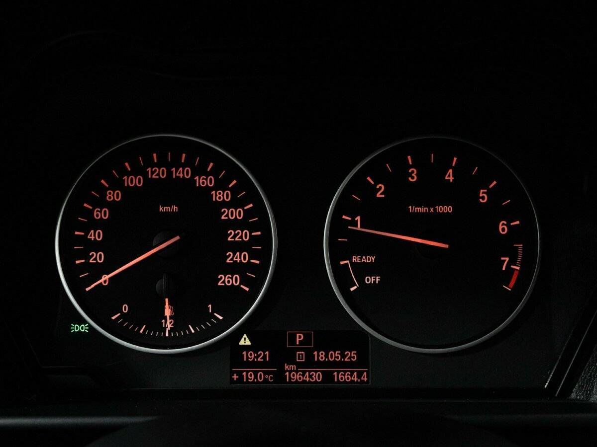 Купить BMW 1 серии с пробегом. Фото: #11