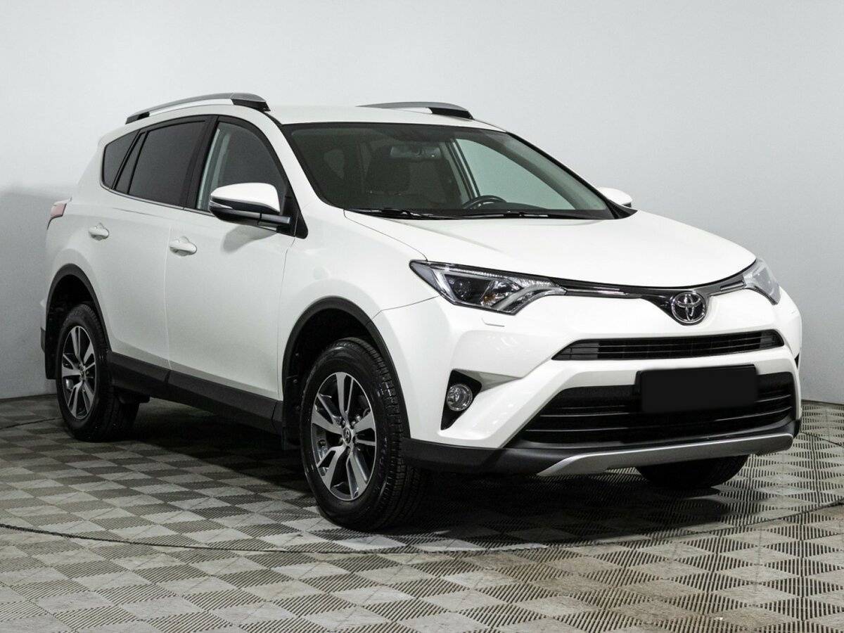 Купить Toyota RAV4 с пробегом. Фото: #2
