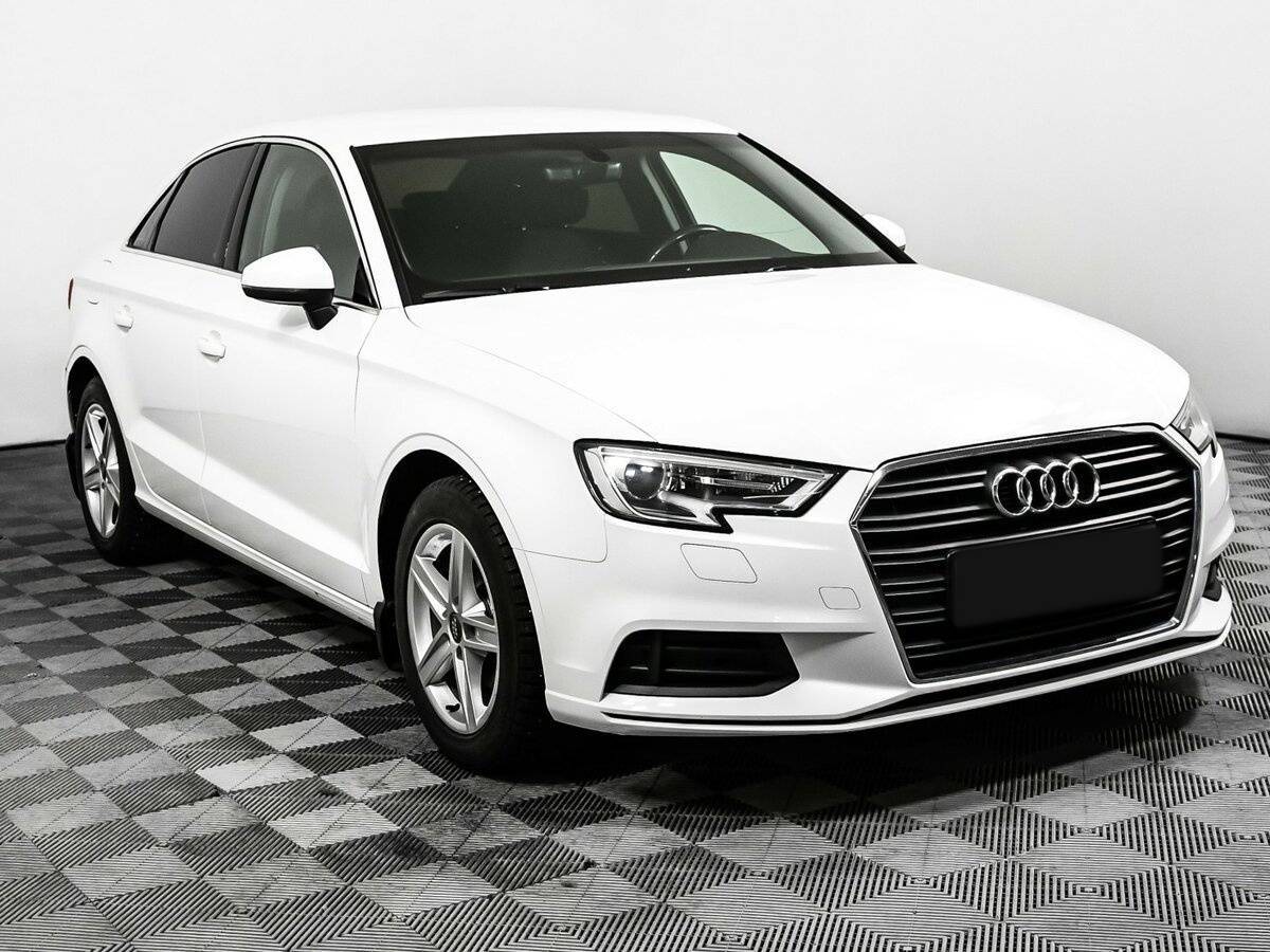 Купить Audi A3 с пробегом. Фото: #2