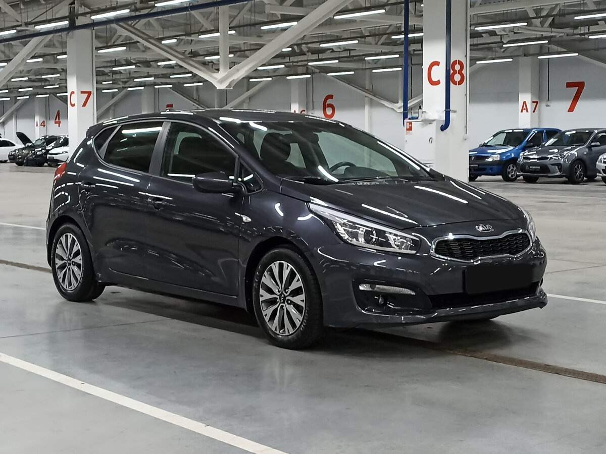 Купить Kia Ceed с пробегом. Фото: #2