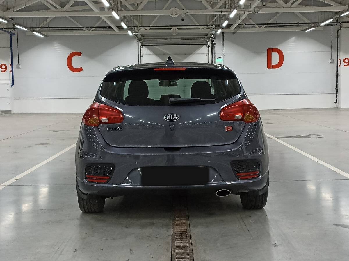 Купить Kia Ceed с пробегом. Фото: #5