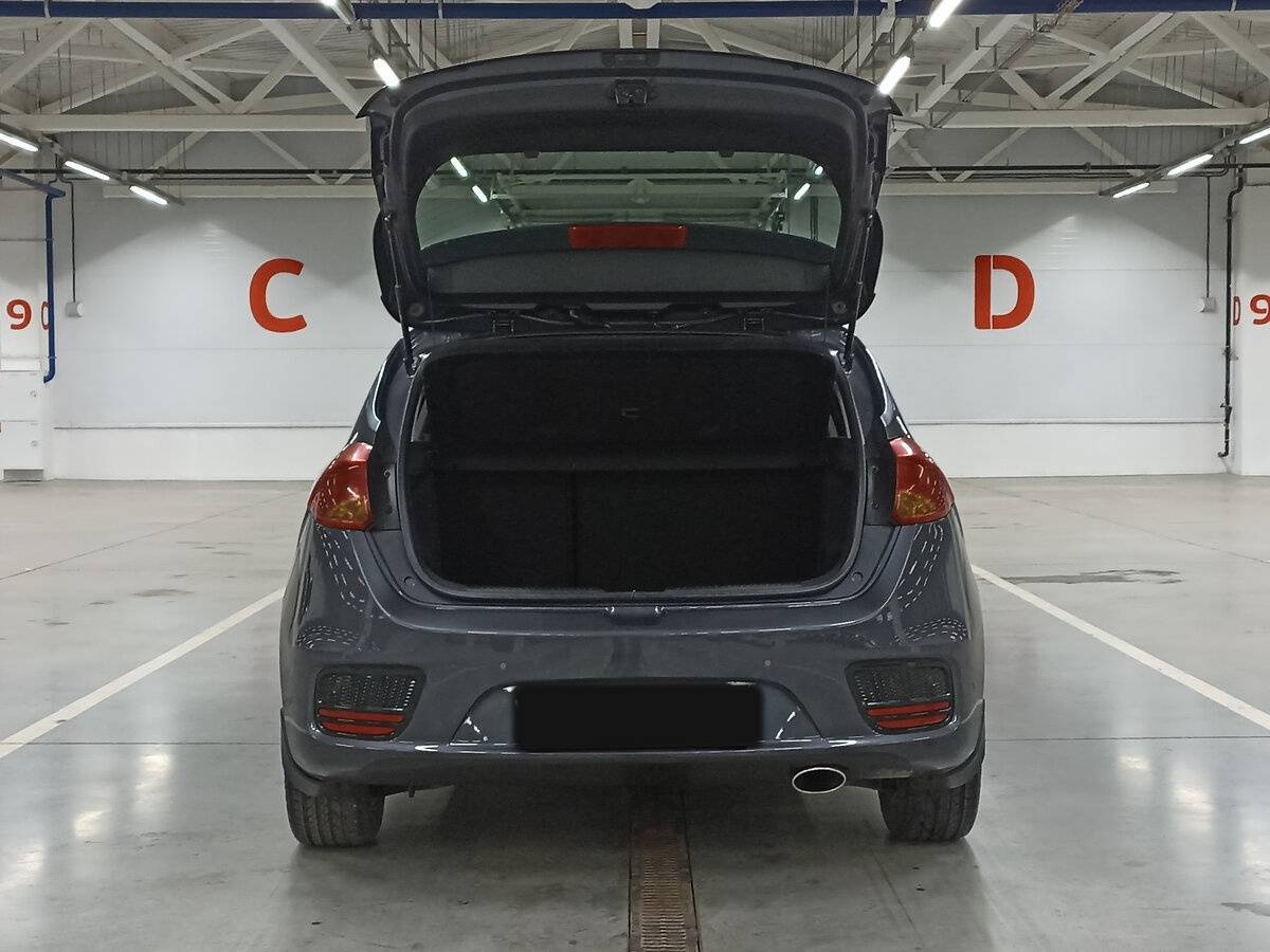 Купить Kia Ceed с пробегом. Фото: #9