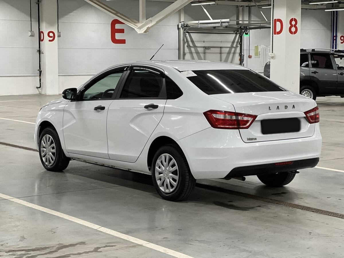 Купить Lada (ВАЗ) Vesta с пробегом. Фото: #6