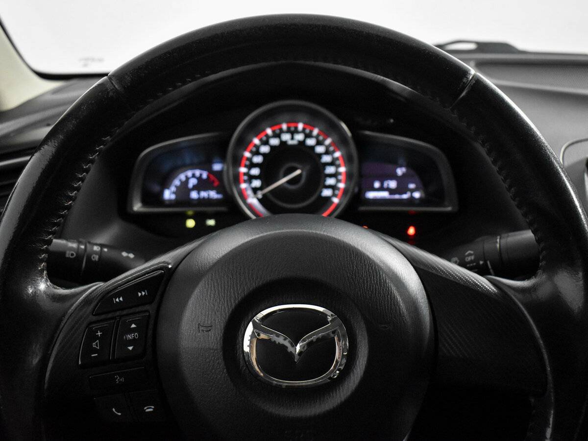 Купить Mazda 3 с пробегом. Фото: #14