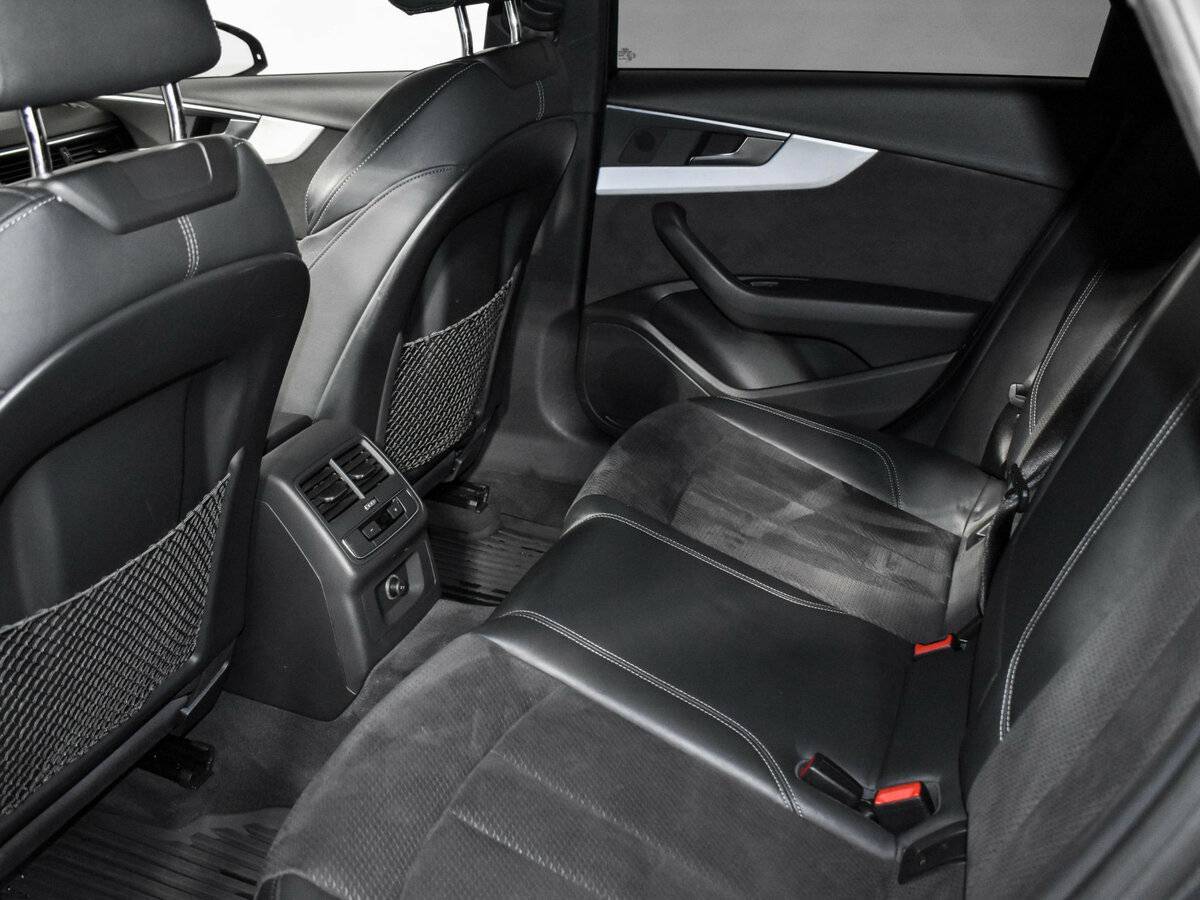 Купить Audi A4 с пробегом. Фото: #10