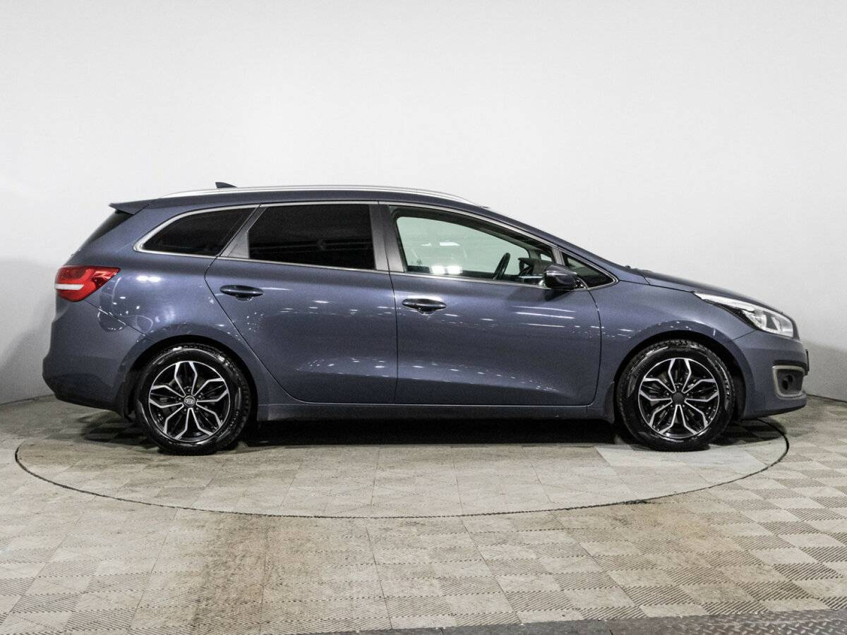 Купить Kia Ceed с пробегом. Фото: #3