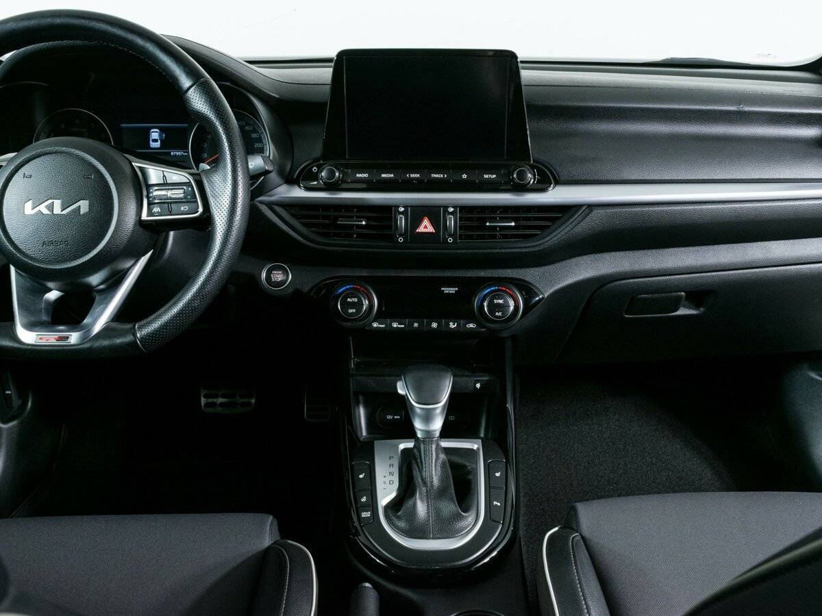 Купить Kia Cerato с пробегом. Фото: #8