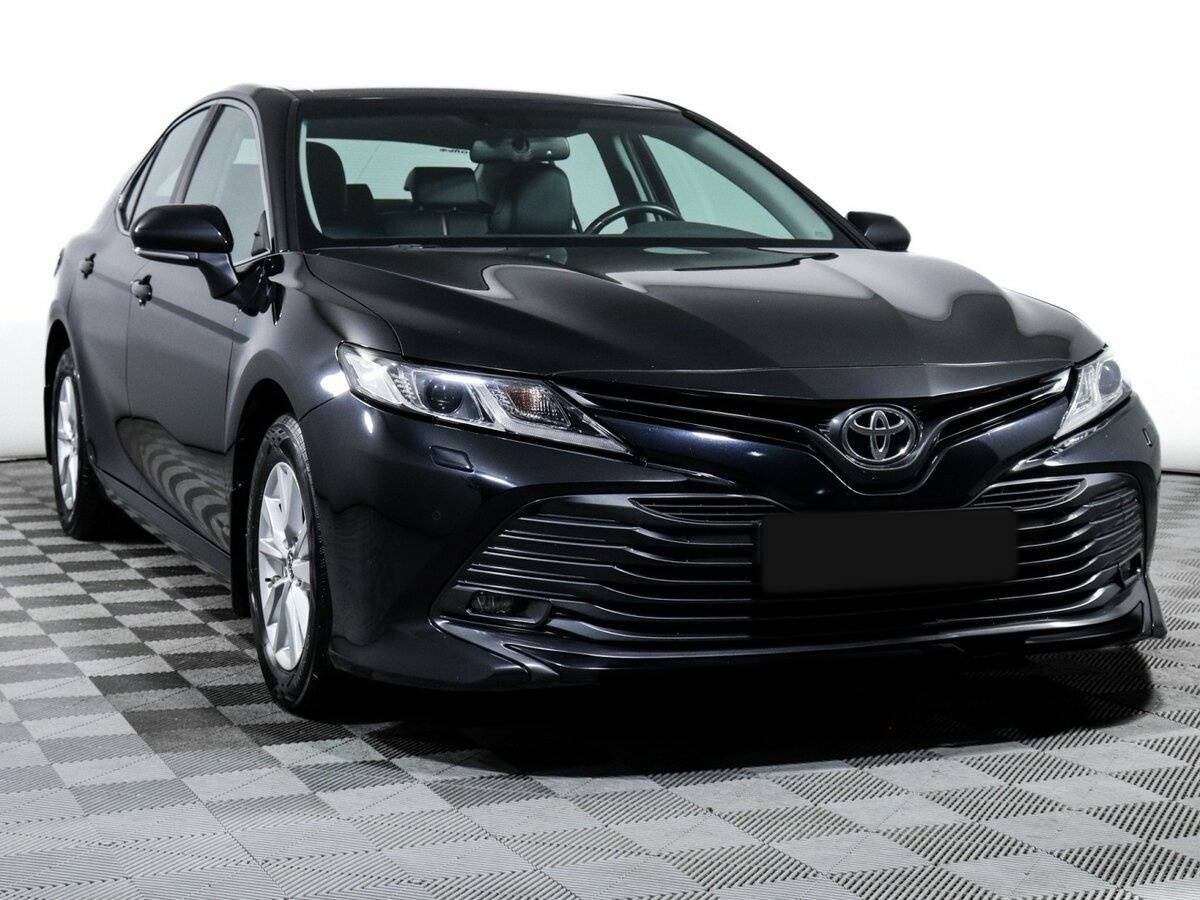 Купить Toyota Camry с пробегом. Фото: #2