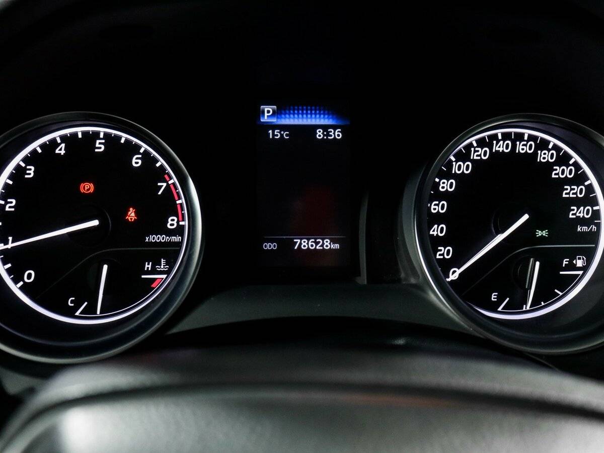 Купить Toyota Camry с пробегом. Фото: #10