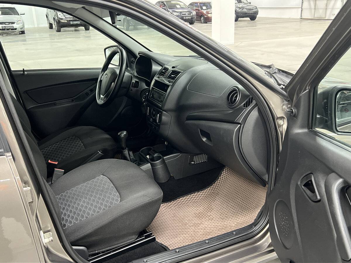 Купить Lada (ВАЗ) Granta с пробегом. Фото: #10