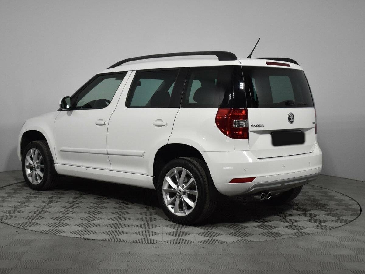 Купить Skoda Yeti с пробегом. Фото: #5