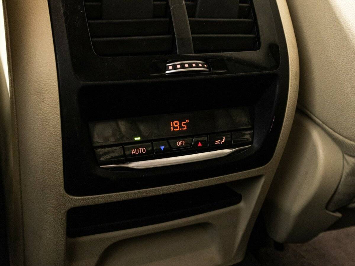 Купить BMW X3 с пробегом. Фото: #19