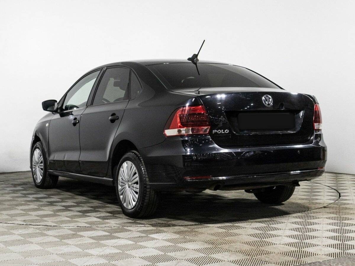 Купить Volkswagen Polo с пробегом. Фото: #6