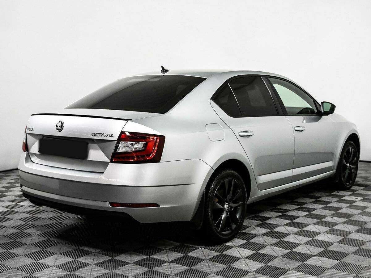 Купить Skoda Octavia с пробегом. Фото: #4