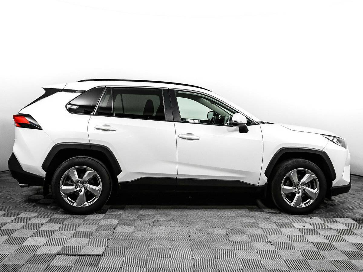 Купить Toyota RAV4 с пробегом. Фото: #4