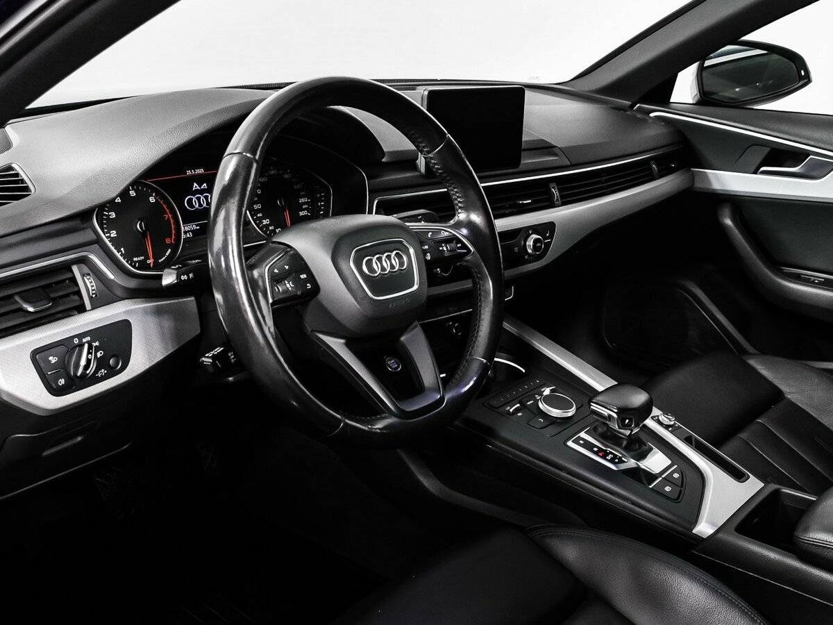 Купить Audi A4 с пробегом. Фото: #11