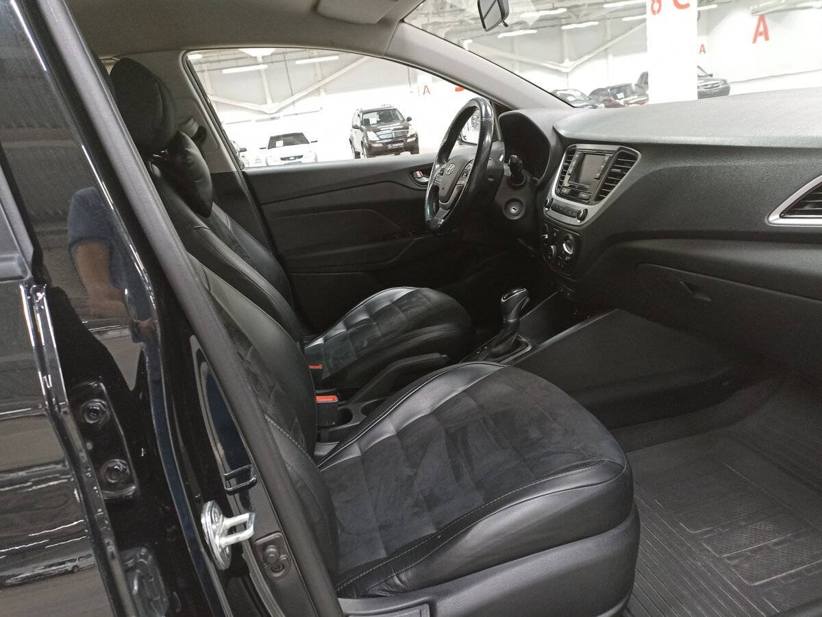 Купить Hyundai Solaris с пробегом. Фото: #10