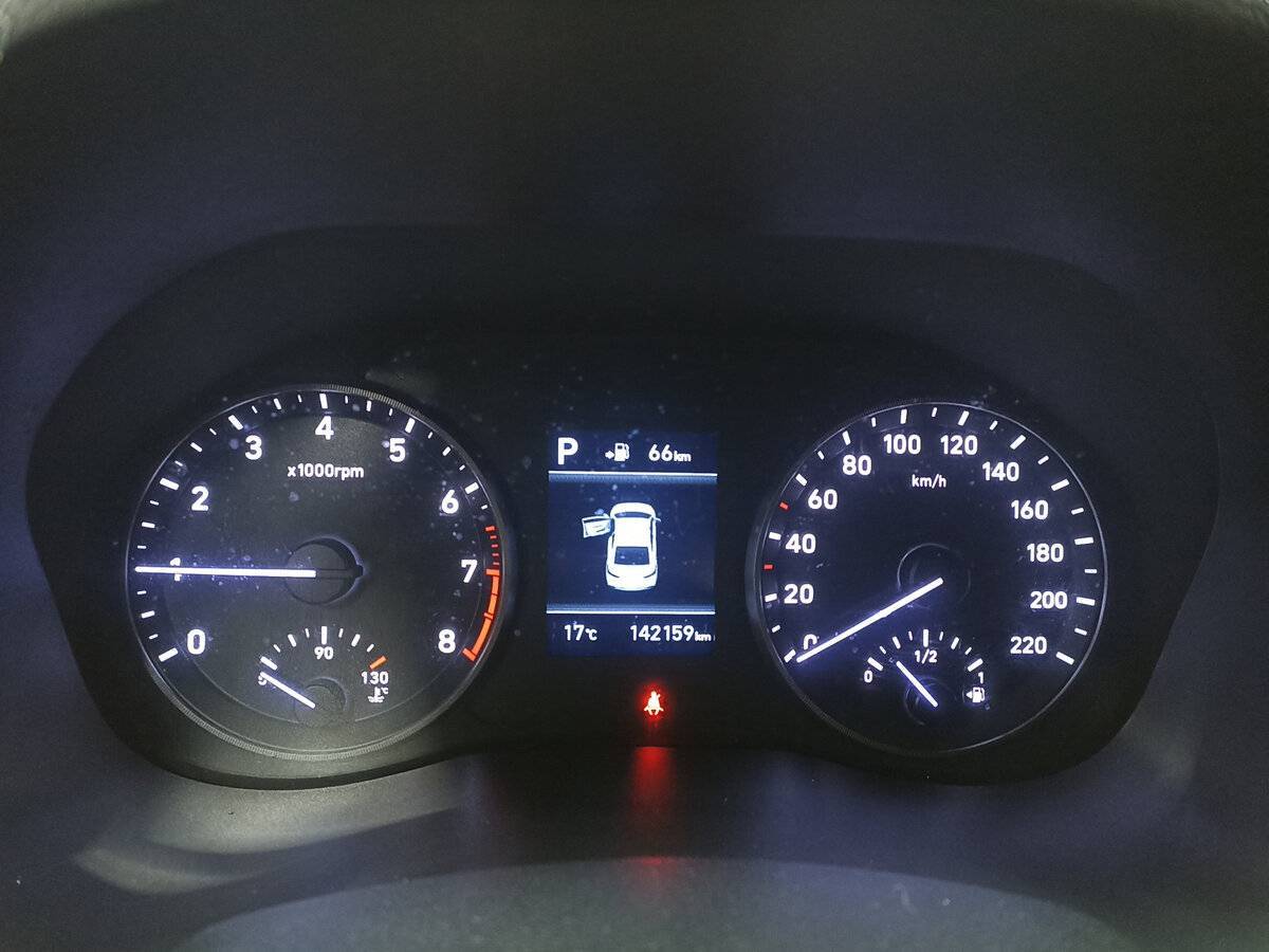 Купить Hyundai Solaris с пробегом. Фото: #12