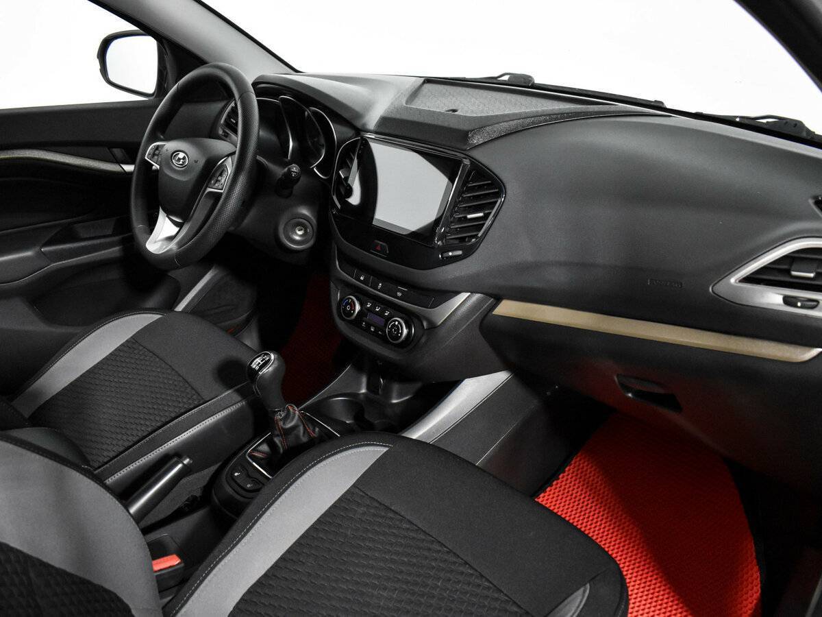 Купить Lada (ВАЗ) Vesta с пробегом. Фото: #10