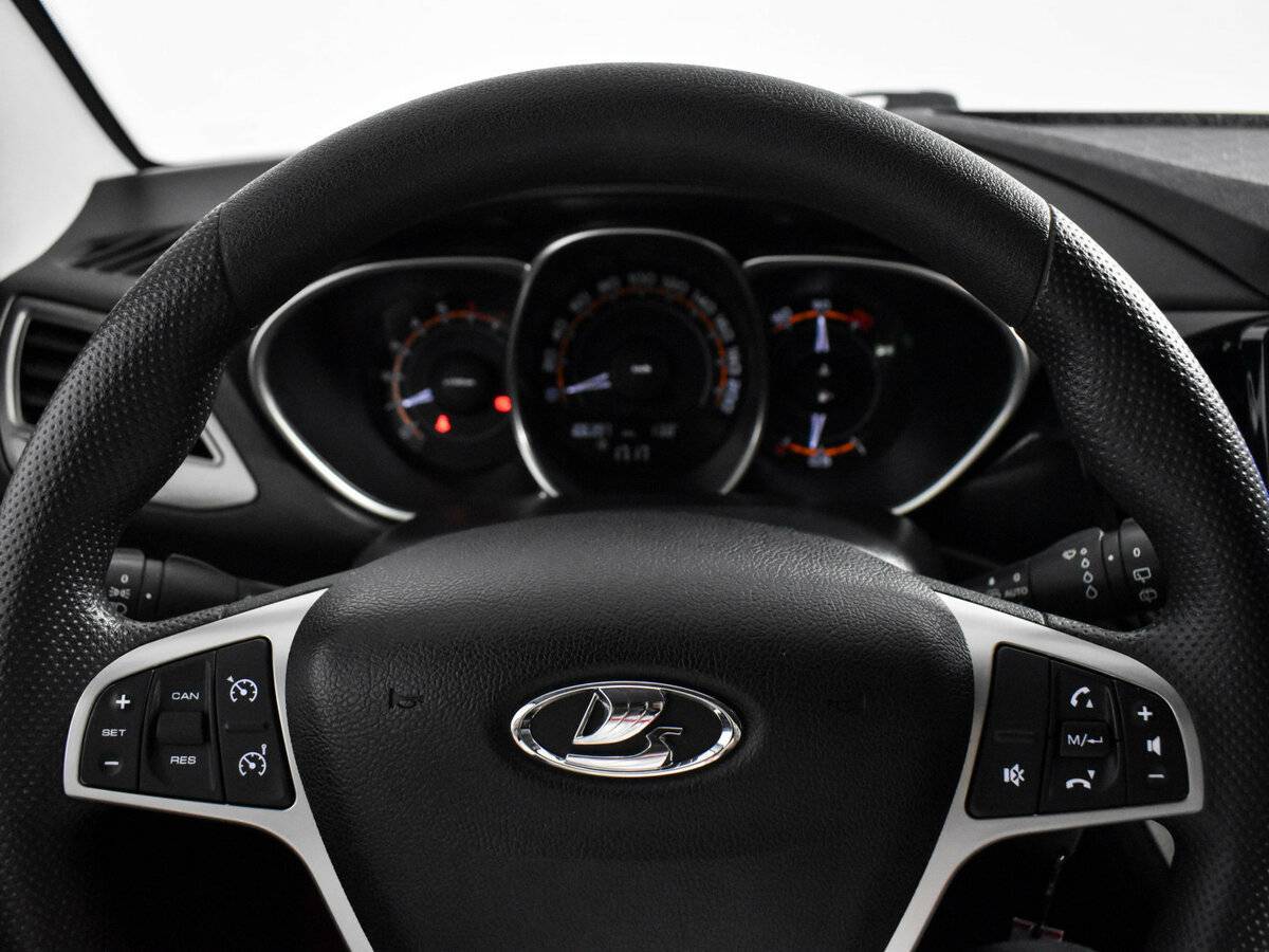 Купить Lada (ВАЗ) Vesta с пробегом. Фото: #15