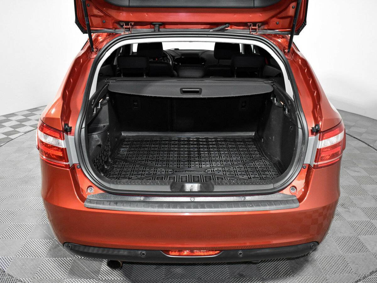 Купить Lada (ВАЗ) Vesta с пробегом. Фото: #18