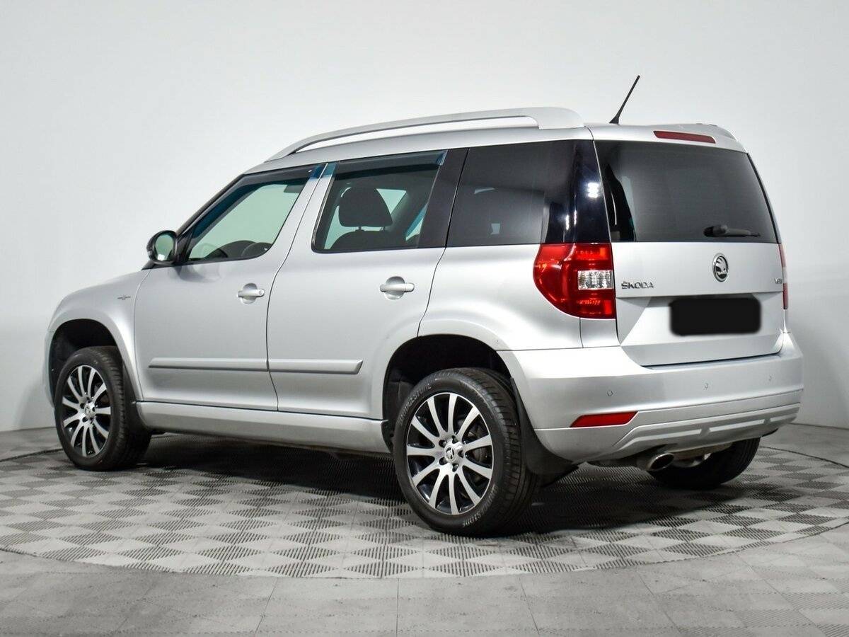 Купить Skoda Yeti с пробегом. Фото: #6