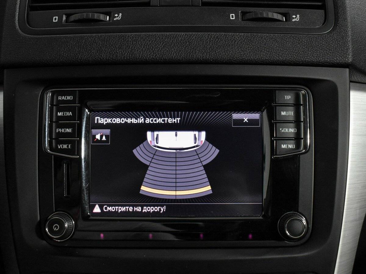 Купить Skoda Yeti с пробегом. Фото: #13