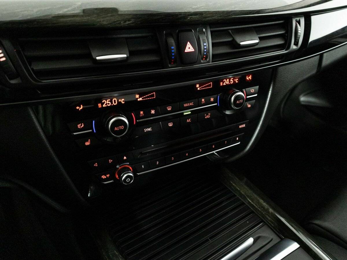 Купить BMW X5 с пробегом. Фото: #14