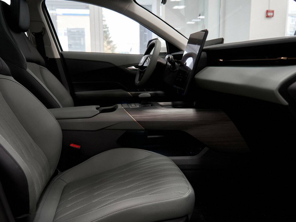 Купить Changan Lamore с пробегом. Фото: #17