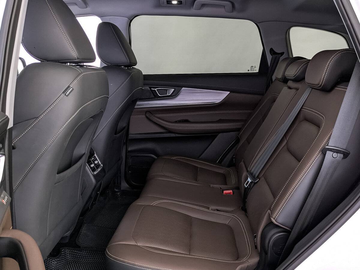 Купить Chery Tiggo 8 Pro с пробегом. Фото: #17