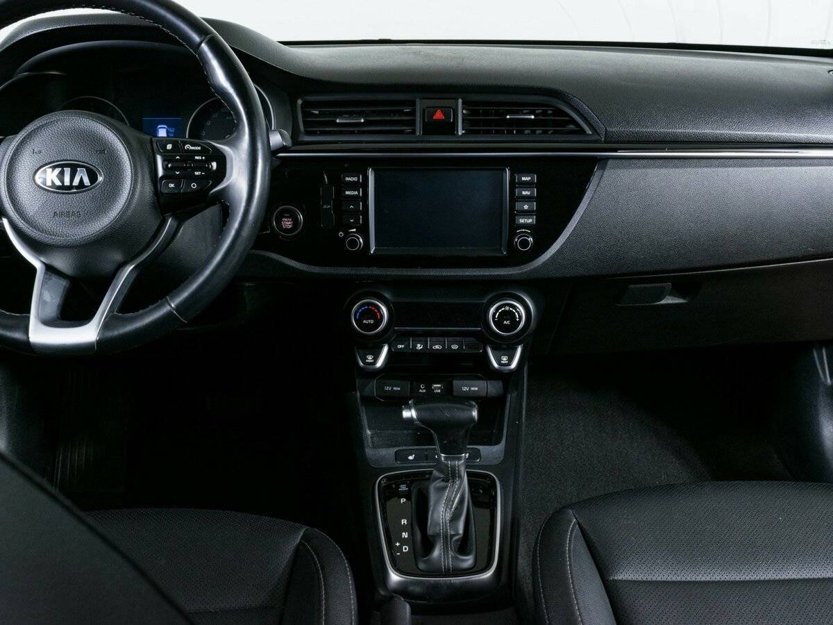 Купить Kia Rio с пробегом. Фото: #8