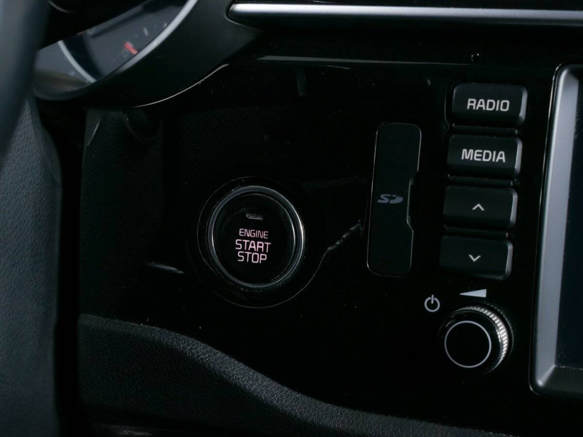 Купить Kia Rio с пробегом. Фото: #12