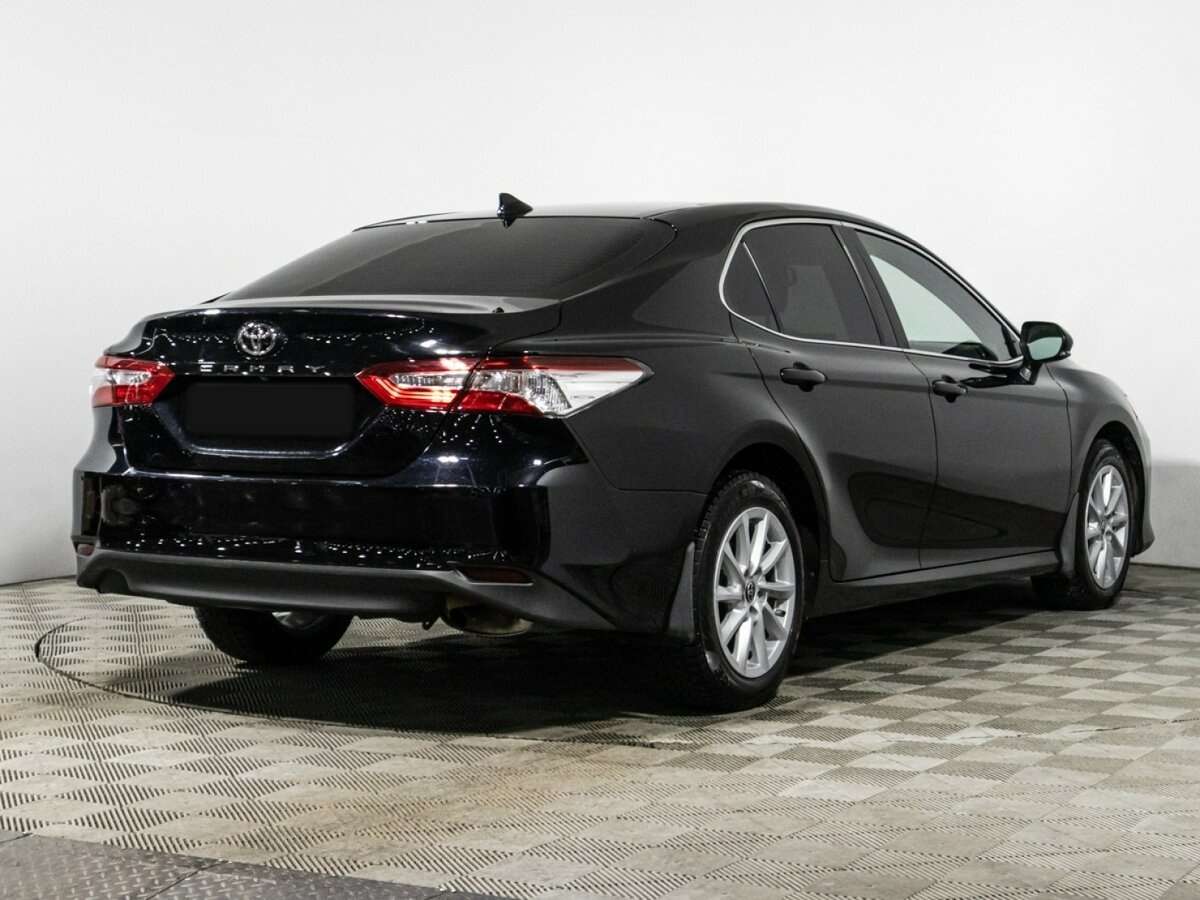 Купить Toyota Camry с пробегом. Фото: #4