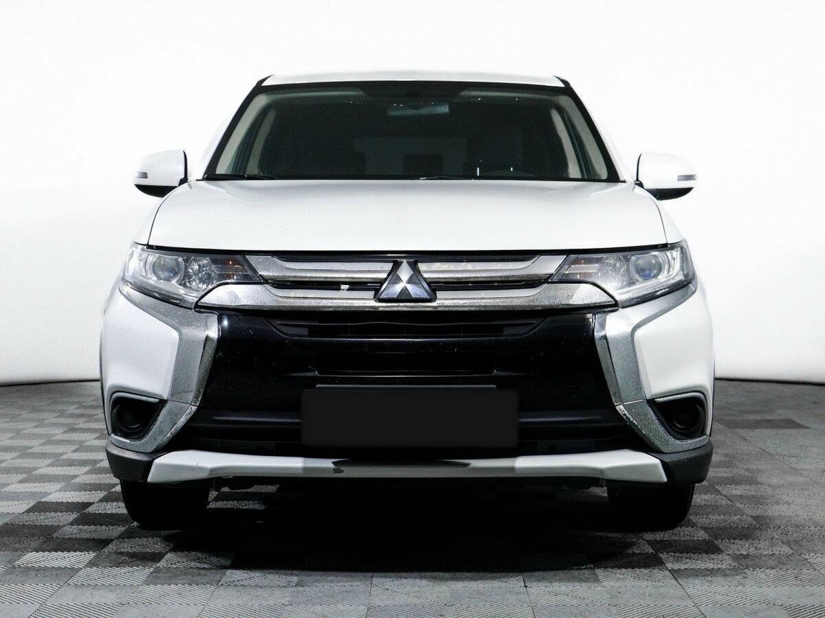 Купить Mitsubishi Outlander с пробегом. Фото: #1