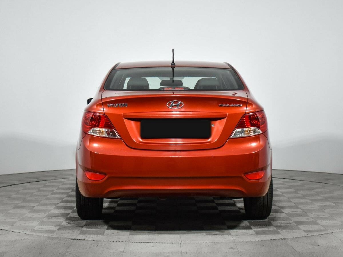 Купить Hyundai Solaris с пробегом. Фото: #5