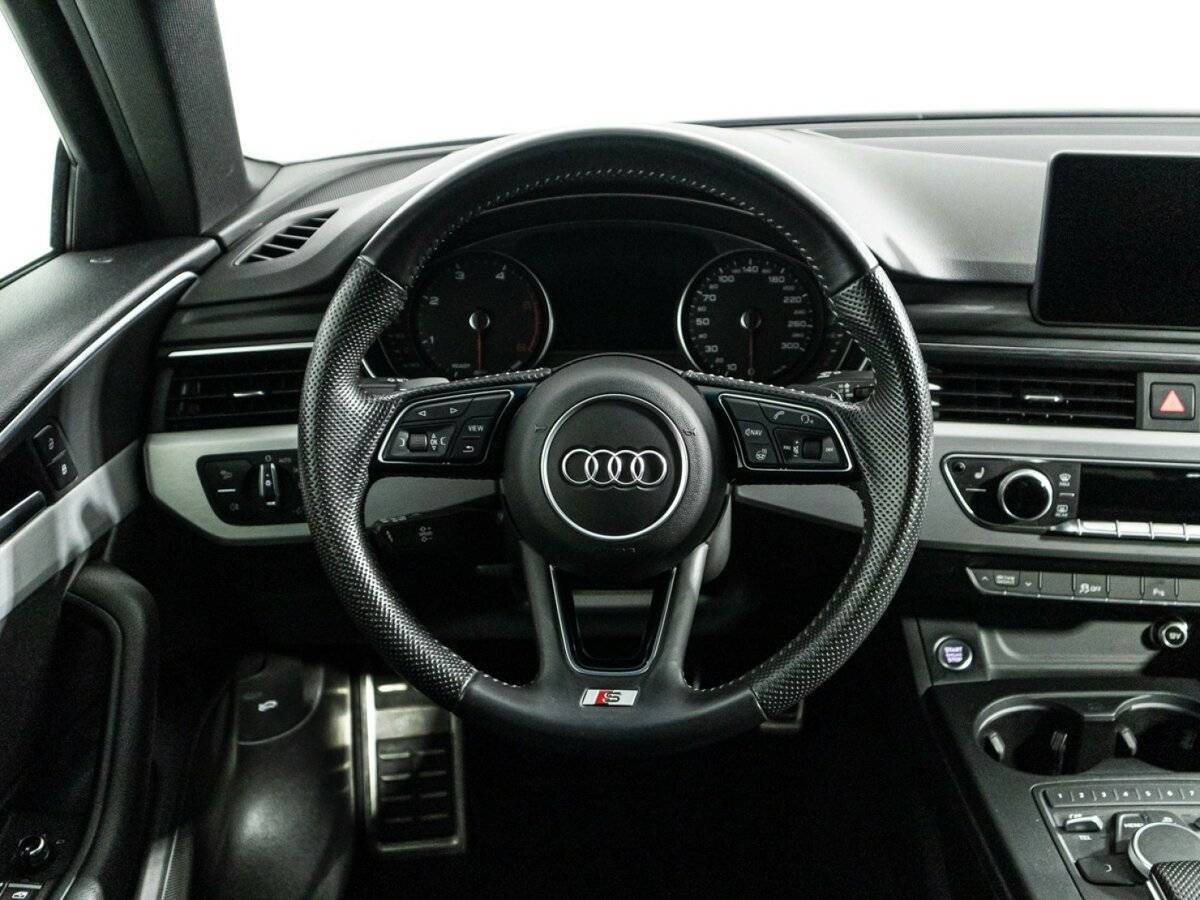 Купить Audi A4 с пробегом. Фото: #20