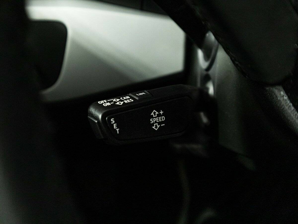 Купить Audi A4 с пробегом. Фото: #20