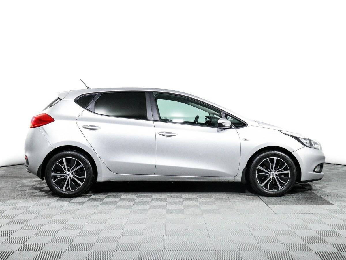 Купить Kia Ceed с пробегом. Фото: #3