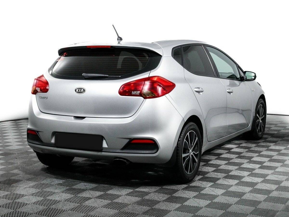 Купить Kia Ceed с пробегом. Фото: #4